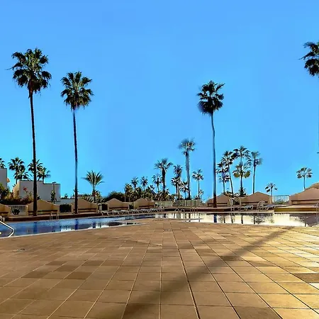 Las Americas One Bedroom With Pool View * Playa de las Américas